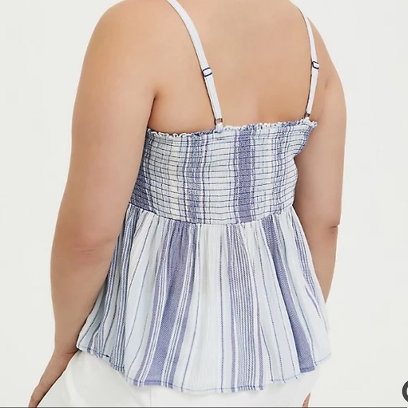 ☀️ Torrid BLUE STRIPED GAUZE SMOCKED CAMI - Picture 3 of 9